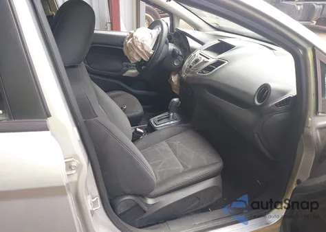 2012 Ford Fiesta Se z USA, uszkodzony, nr VIN 3FADP4EJ7CM145548